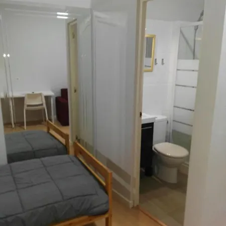 Estudios Cientouno Apartament *